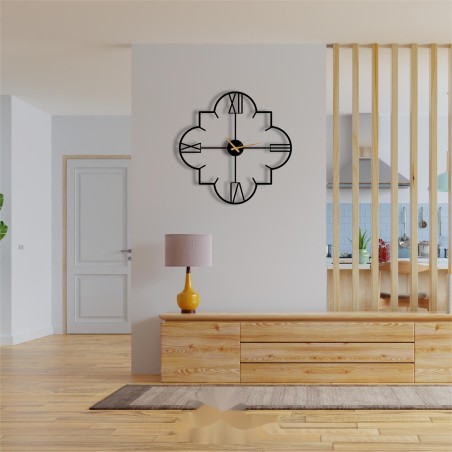 Metal wall clock with numbers