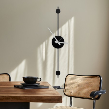 Unique design simple wall clock